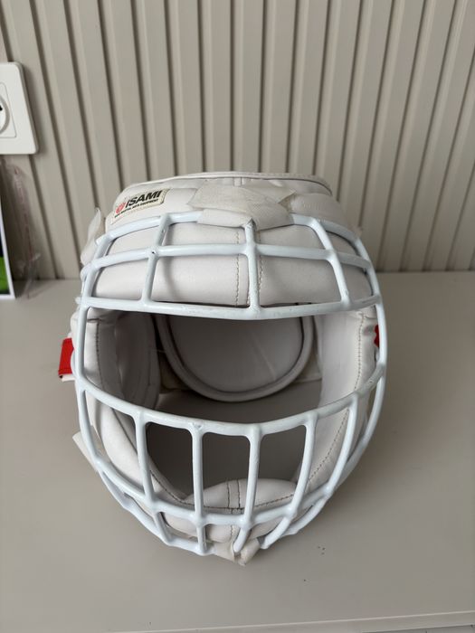 Шлем isami для каратэ