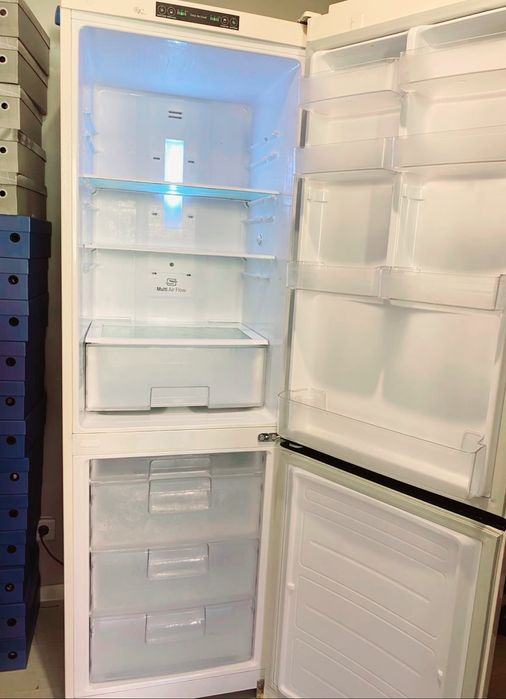 Холодильник LG NO FROST