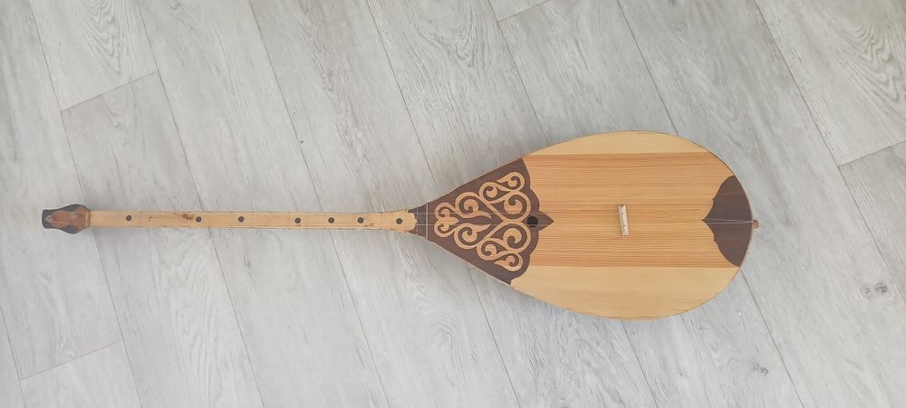 Продам Домбыру за 10000