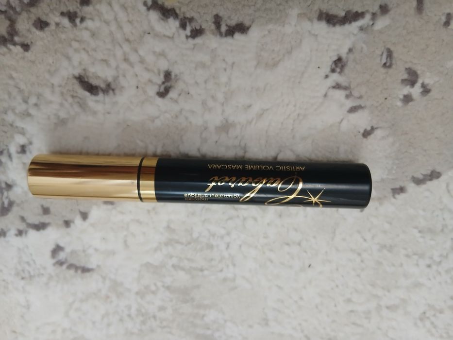 Косметика для женщин