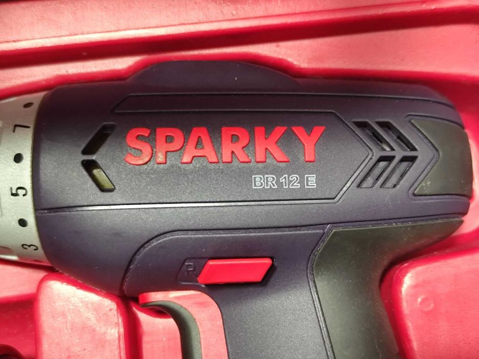 Aкумулаторна бормашина/винтоверт Sparky BR 12E-CH /12V, 2Ah/