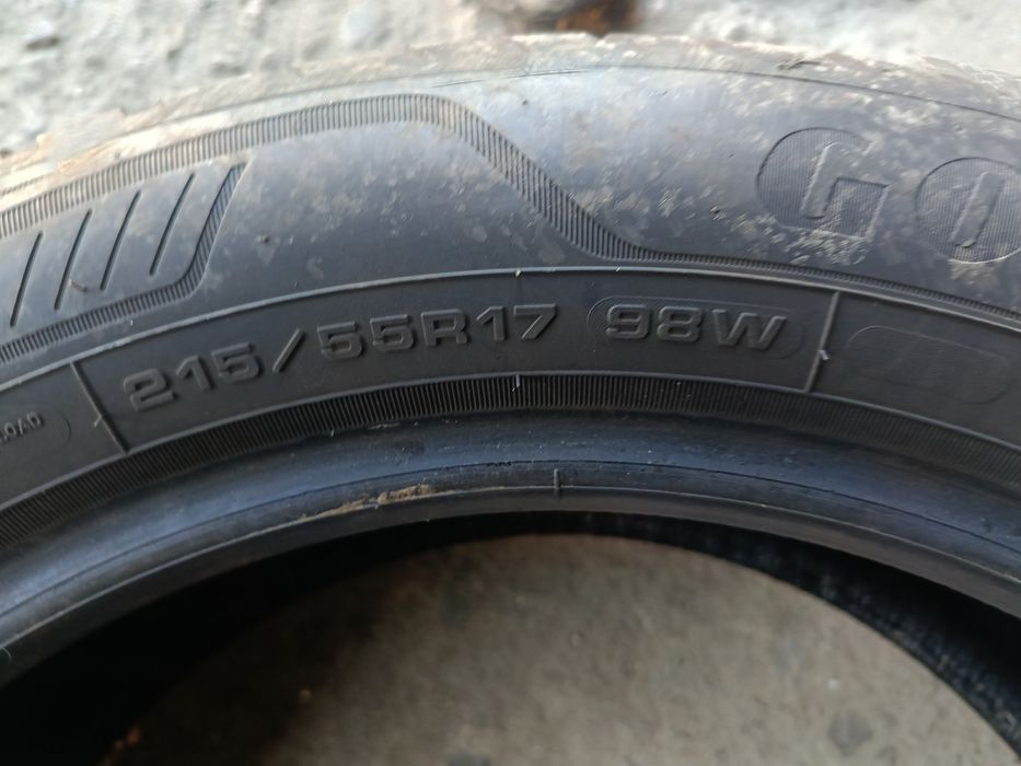Всесезонни гуми -2021г.-17цола-215/55-1бр.-90лв."GOOD YEAR"