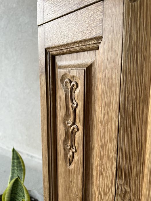 ТВ скрин масив с въртящ плот