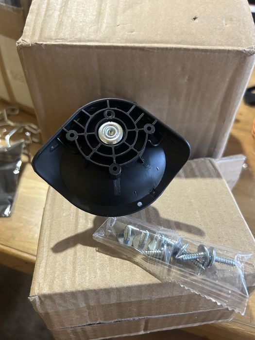 Резервни  колела за куфар