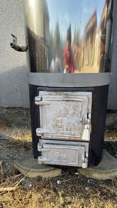 Boiler inox de baie cu focar pe lemne