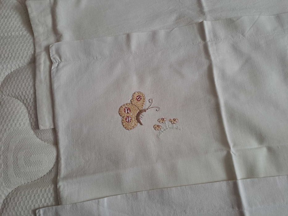 Калъфки за бебешки възглавнички