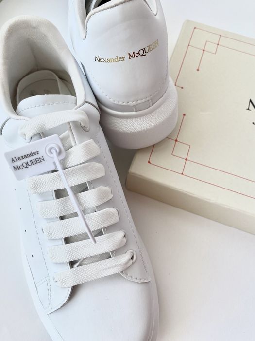 Продам крассовки Alexander McQueen премиум качества