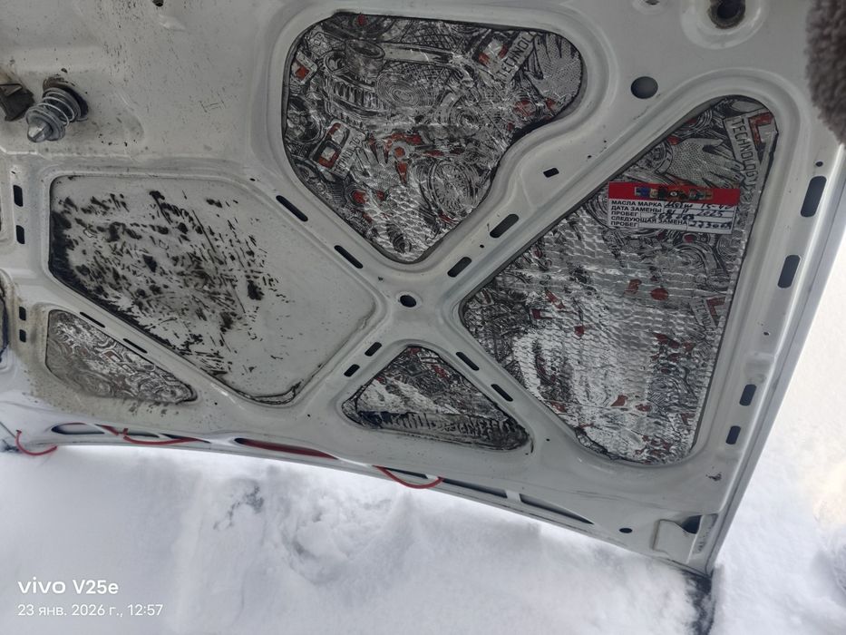 Капот на ваз 2114