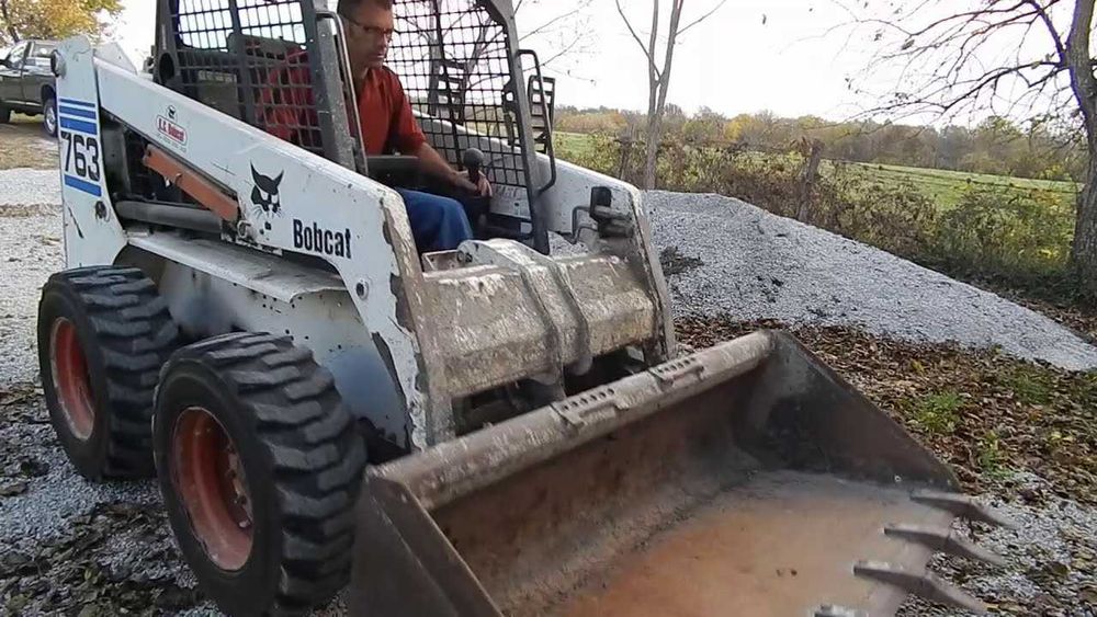 Услуга с бобкат.