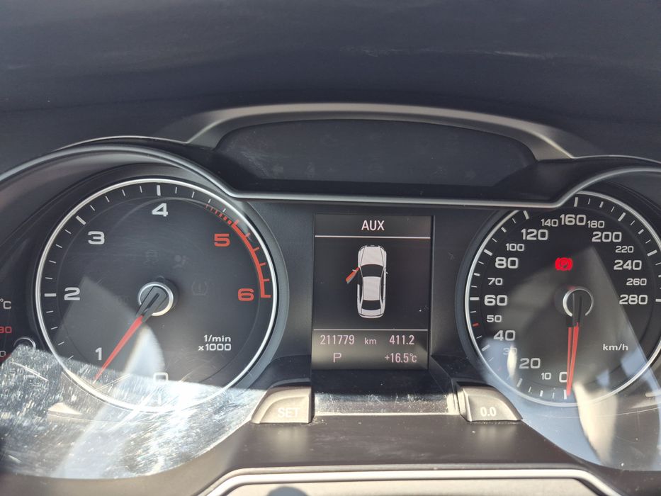 AUDI A4-AUTOMAT-B8- S-Line Limousine Berlina