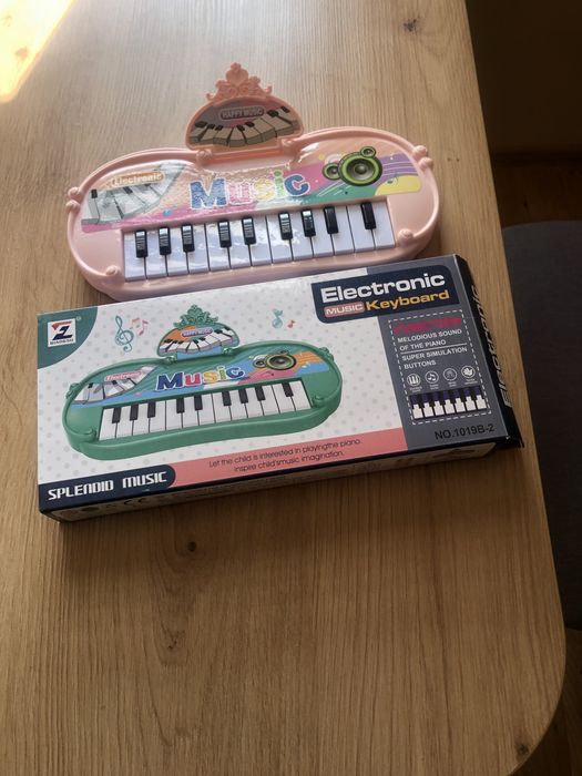 Продавам детска музикална играчка