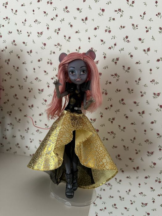 Monster high Мауседес и Джинафаер