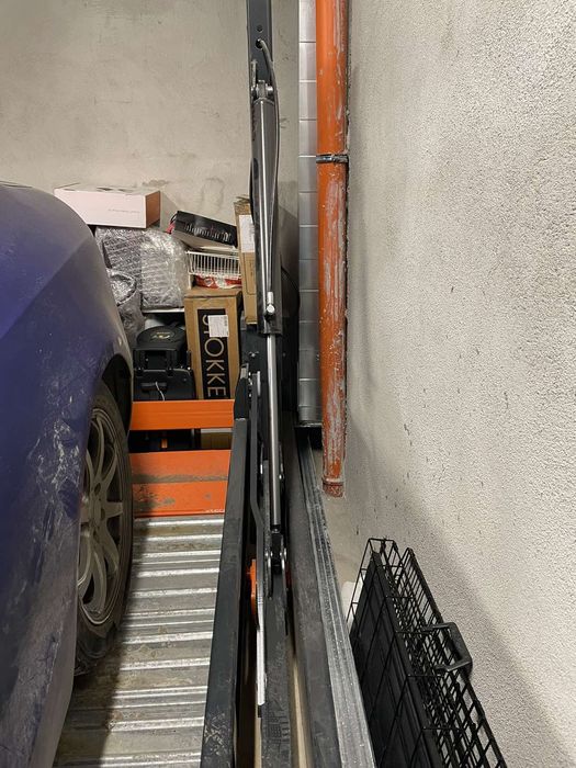 Продава се Гараж / Паркомясто в Разлог - 10 кв.м за 118 €/кв.м - Снимка #7