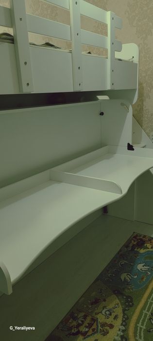 детская двухярусная кровать-трансформер