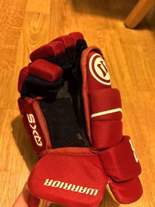 Manusi hochei Warrior