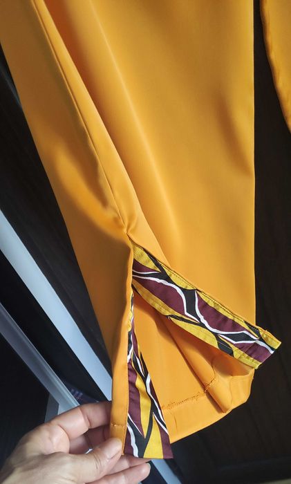 стилен панталон с висока талия, широк крачол