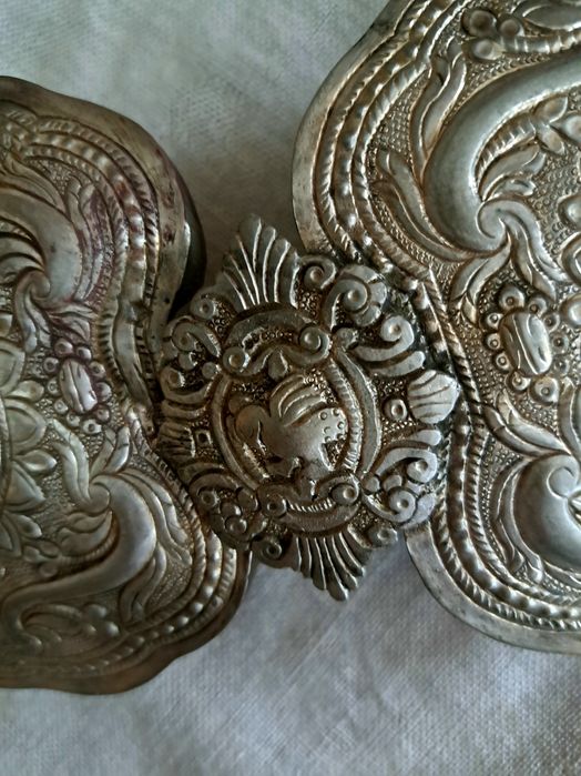 Стари сребърни пафти