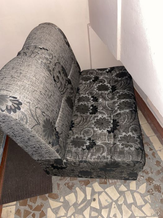 Отдам даром софу