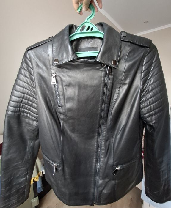 Продаётся кожаная куртка!