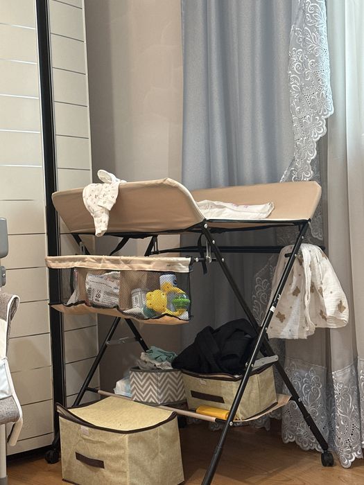 Пеленальный столик
