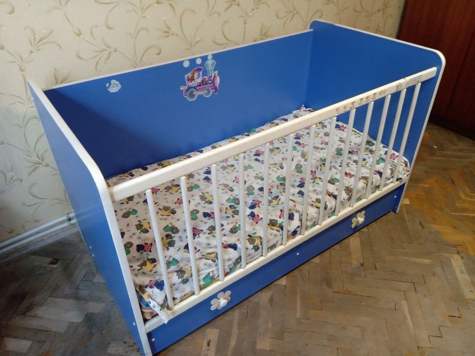 Детско легло с чекмедже