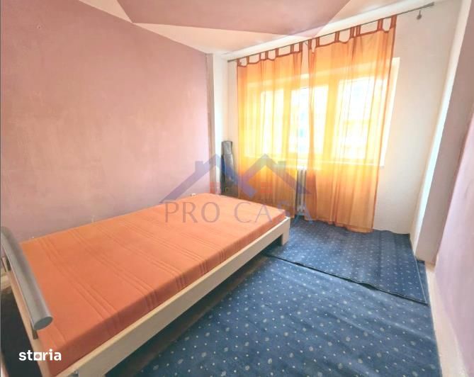 Apartament 2 camere decomandat, et.2, Cetate, zona Mercur — fotografia 3