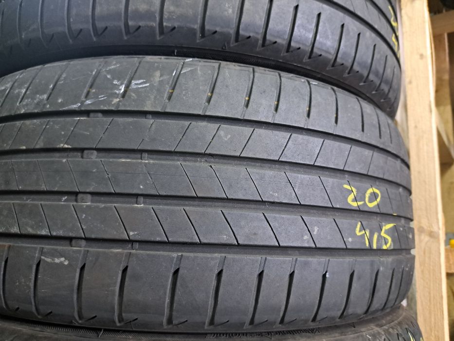 4 anvelope 225/40 R19 Bridgestone