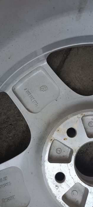 Запаска Фольксваген