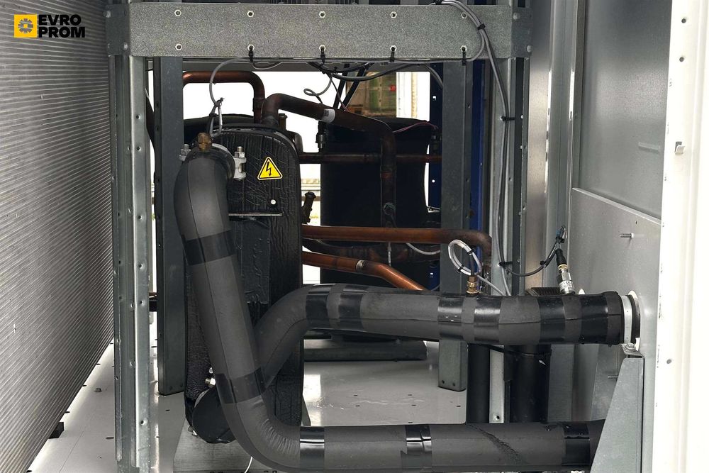 Chiller răcit cu aer CARRIER 30RB 080R – 81.1 kW | chiller 65 kw pret | Nou | R32 | Recuperare căldură