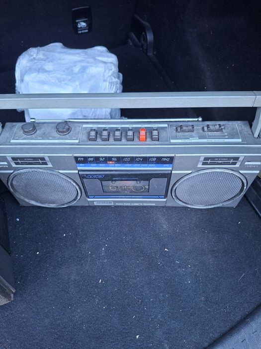 Radio casetofon universum functional