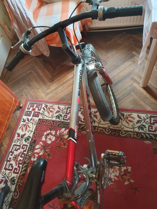 Bicicleta GIANT*26 inch SHIMANO