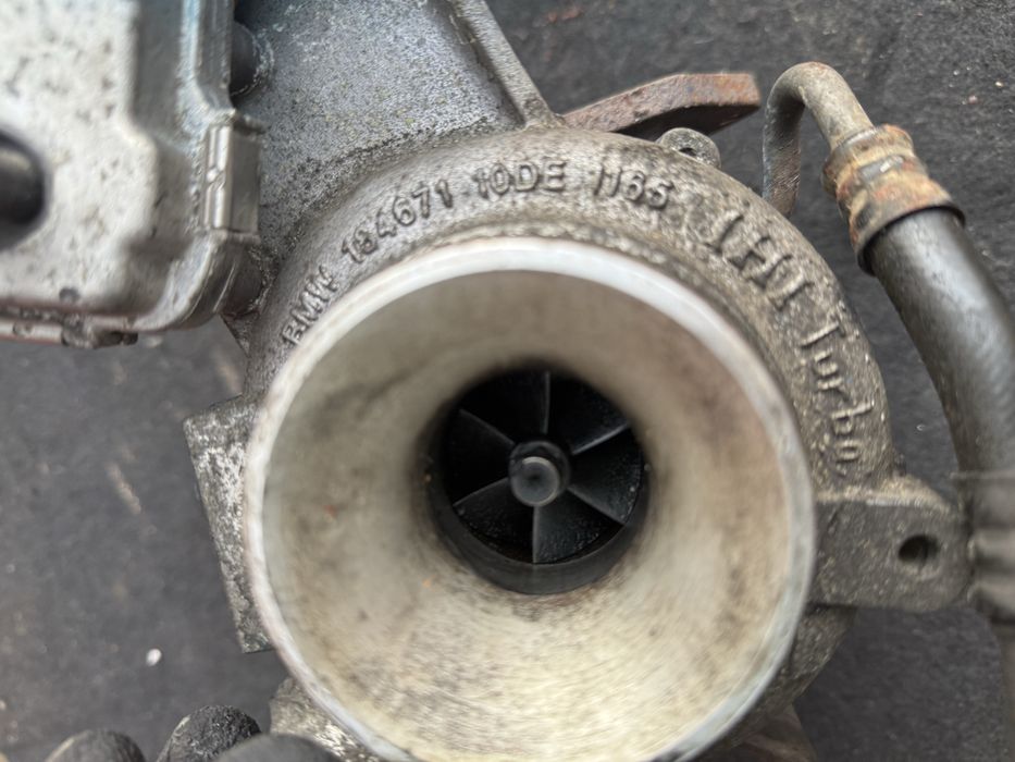 Turbina bmw e90 146 cai motor n47 d 20 an 2009