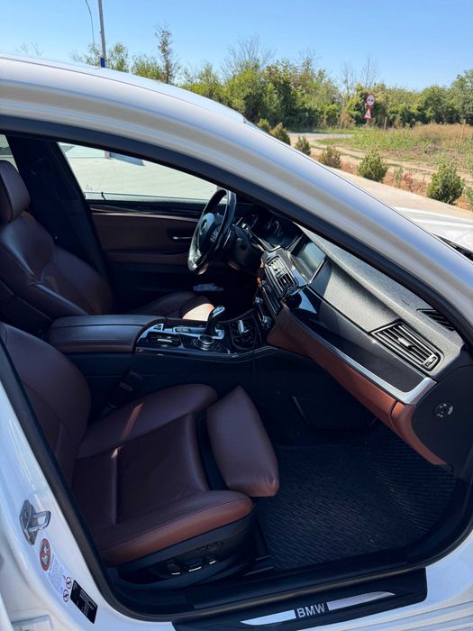 BMW Seria 5 528i f10