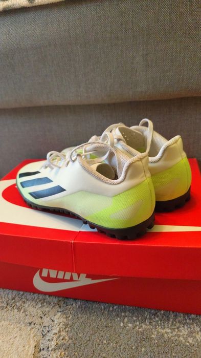 Ghete adidas mărimea 40