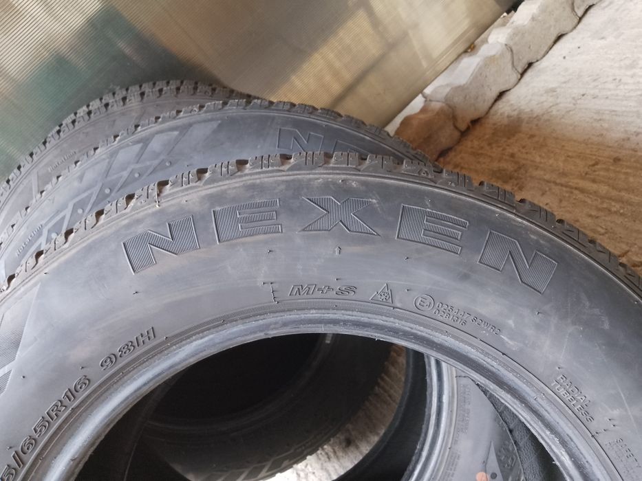 Зимни гуми 215/65/16