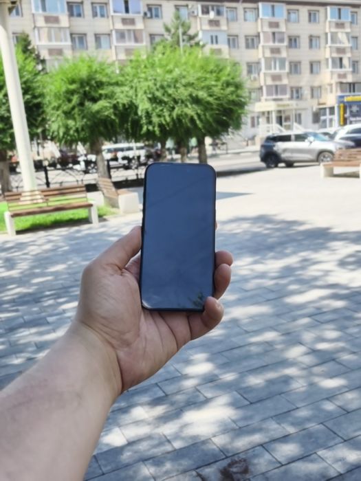 Iphone 16 128gb АКБ 93%