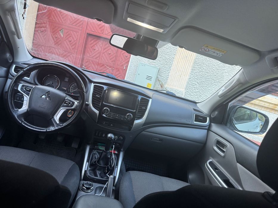Mitsubishi L200