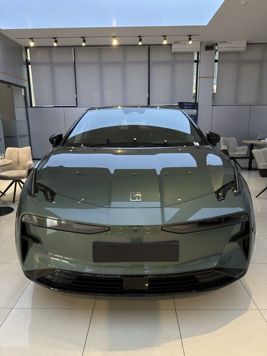 Zeekr X 2025yilgi yangi moshina