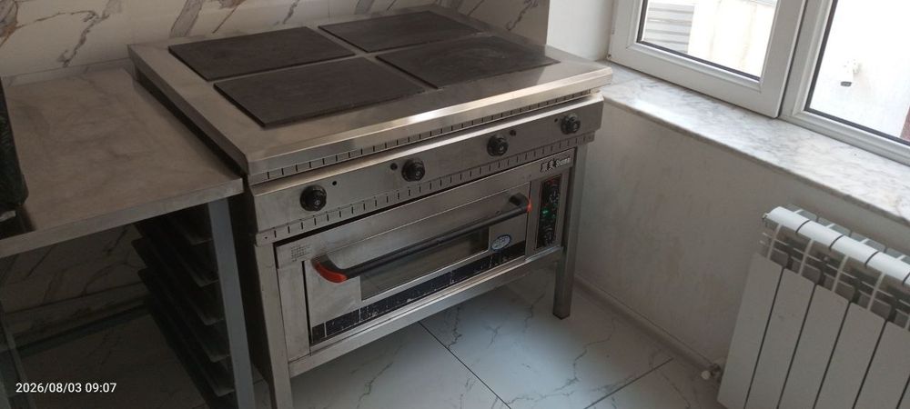 Продаётся электрическая плита.