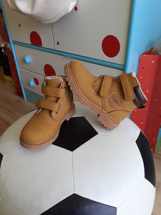 Детски боти за момче