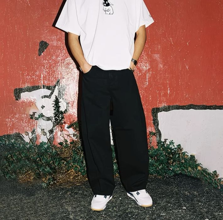 Черные джинсы MindError