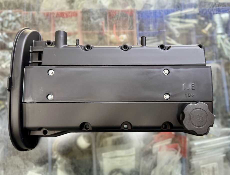 Клапанная крышка алюминиевая DONC 1.6