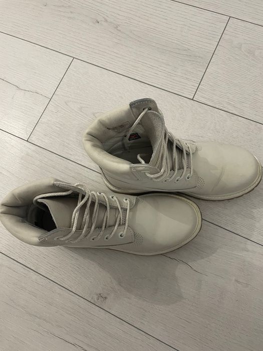 Ghete Timberland cu șireturi