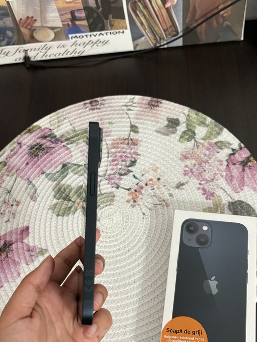 Iphone 13 in stare impecabilă