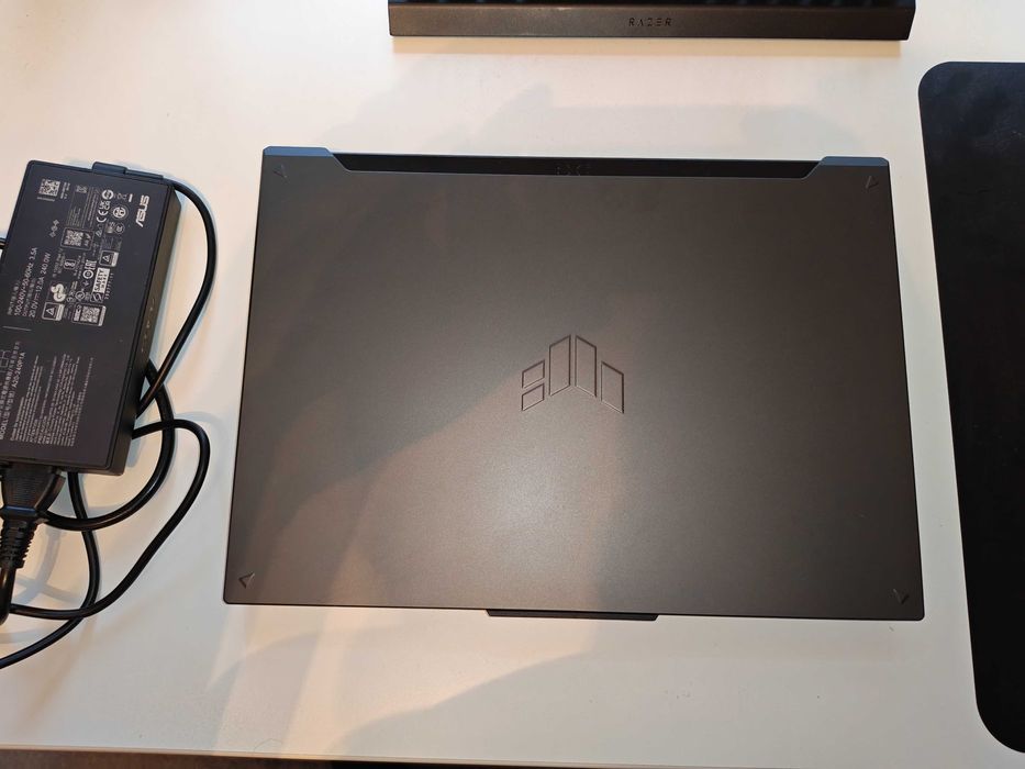 Laptop ASUS TUF F16 Intel Core 5 210H 16GB RTX 4050 144Hz G-SYNC