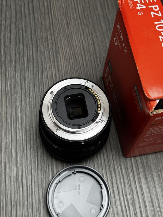 Obiectiv SONY 10-20mm F4 CA NOU