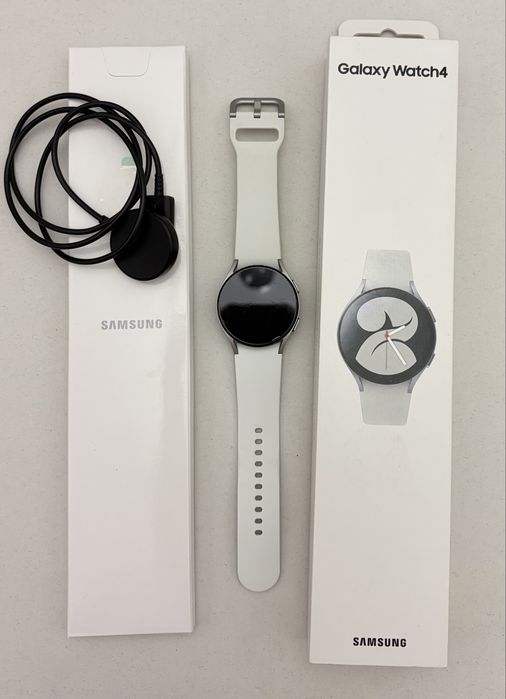 Samsung GalaxyWatch 4