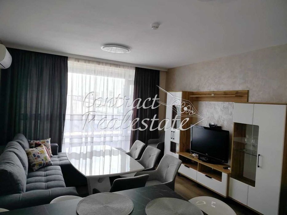 Дава се под наем Тристаен апартамент в Варна, Трошево - 100 кв.м за 816 € - Снимка #2