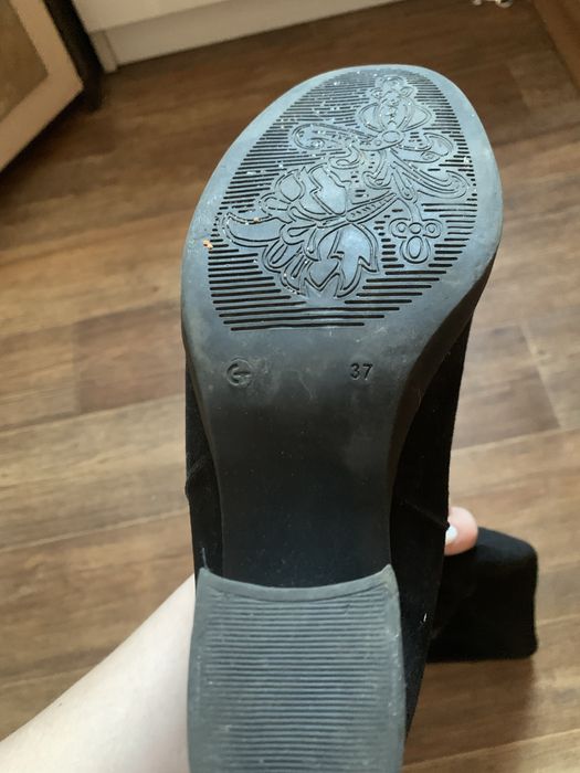 Продам ботфорты нубук