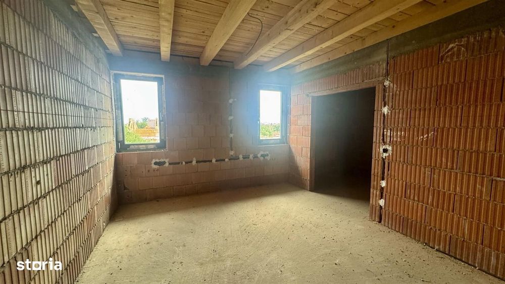 Casă individuală – 263 mp utili, teren 500 mp – Veteranilor de Război